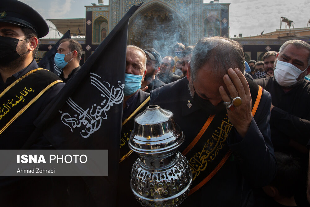 دسته عزاداری خادمان کریمه اهل بیت(ع) در سالروز شهادت امام رضا(ع)