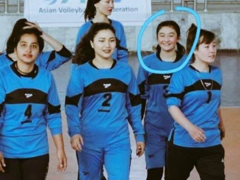 طالبان سر ماه جبین حکیمی عضو تیم ملی والیبال بانوان افغانستان را بُرید