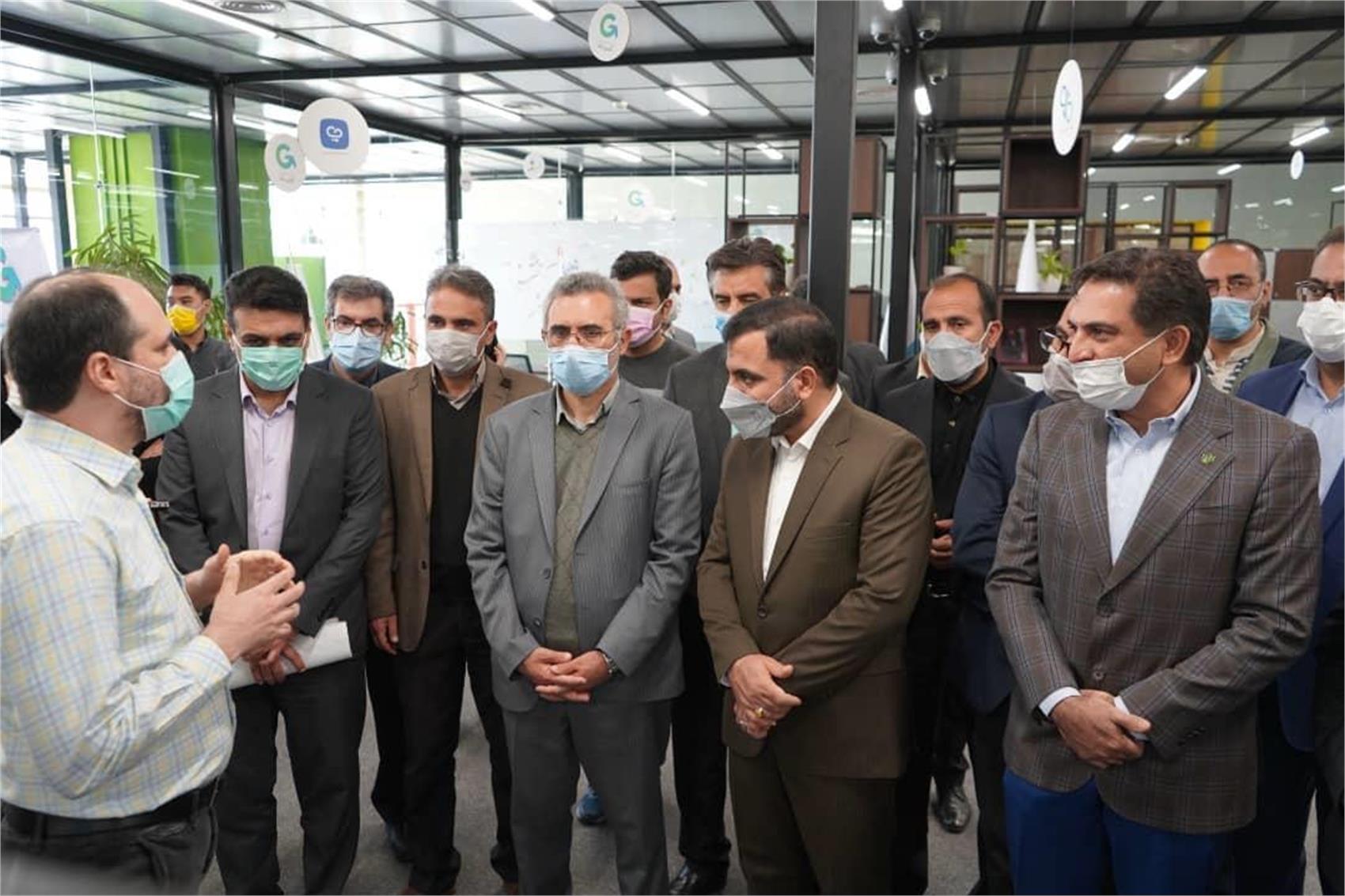 بازدید وزیر ارتباطات از پارک اقتصاد دیجیتال و فناوری اطلاعات مشهد