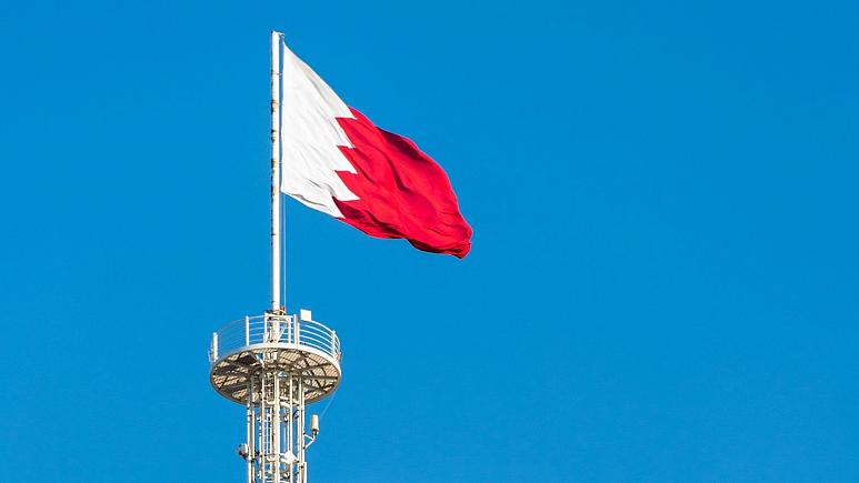 تنش بین ریاض و بیروت؛ بحرین از اتباعش خواست خاک لبنان را ترک کنند