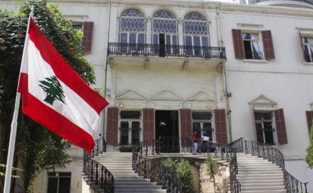لبنان در بیانیه‌ای کم‌سابقه حمله ارتش یمن به عربستان را تجاوز دانست و محکوم کرد