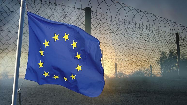 اتحادیه اروپا برای سیم خاردار و دیوار ضد مهاجرتی در مرز‌ها هزینه نمی‌کند