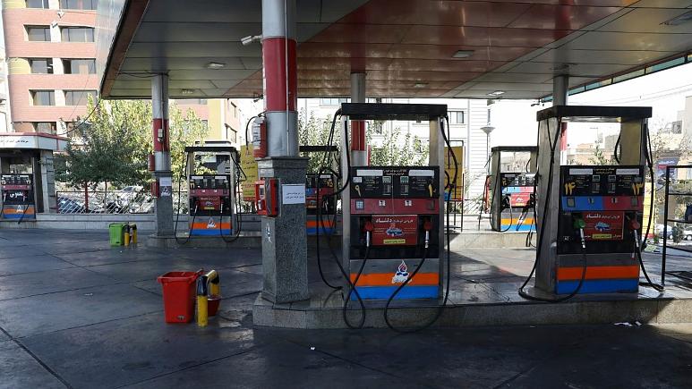 وزیر نفت برای سه روز دیگر وعده داد وزیر نفت برای سه روز دیگر وعده داد