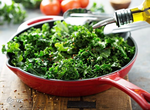 سبزی‌های دارای برگ تیره بهترین غذا‌ها برای کاهش  چربی‌