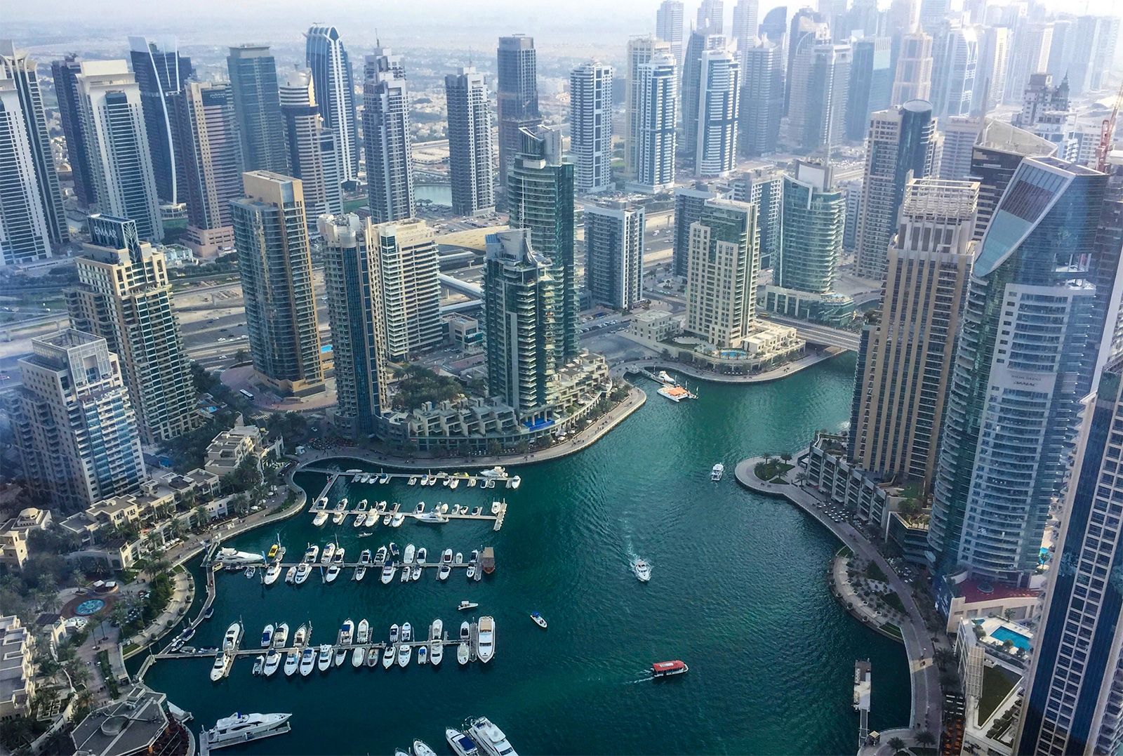 امارات روز‌های کاری خود را با جهان هماهنگ کرد/ شنبه و یکشنبه، تعطیلات هفتگی شد