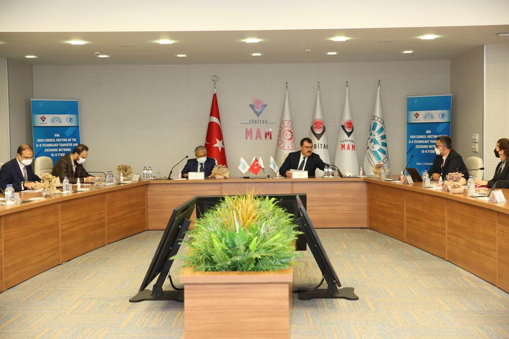 ششمین نشست شورای عالی شبکه تبادل و انتقال فناوری D۸ برگزار شد