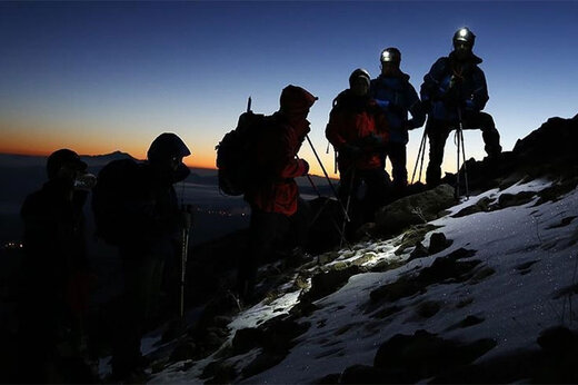 گم شدن ۳ کوهنورد در دیزین