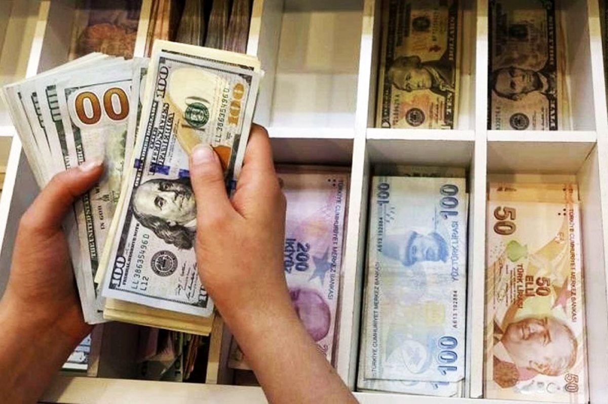 قیمت دلار در بازار امروز 18 بهمن