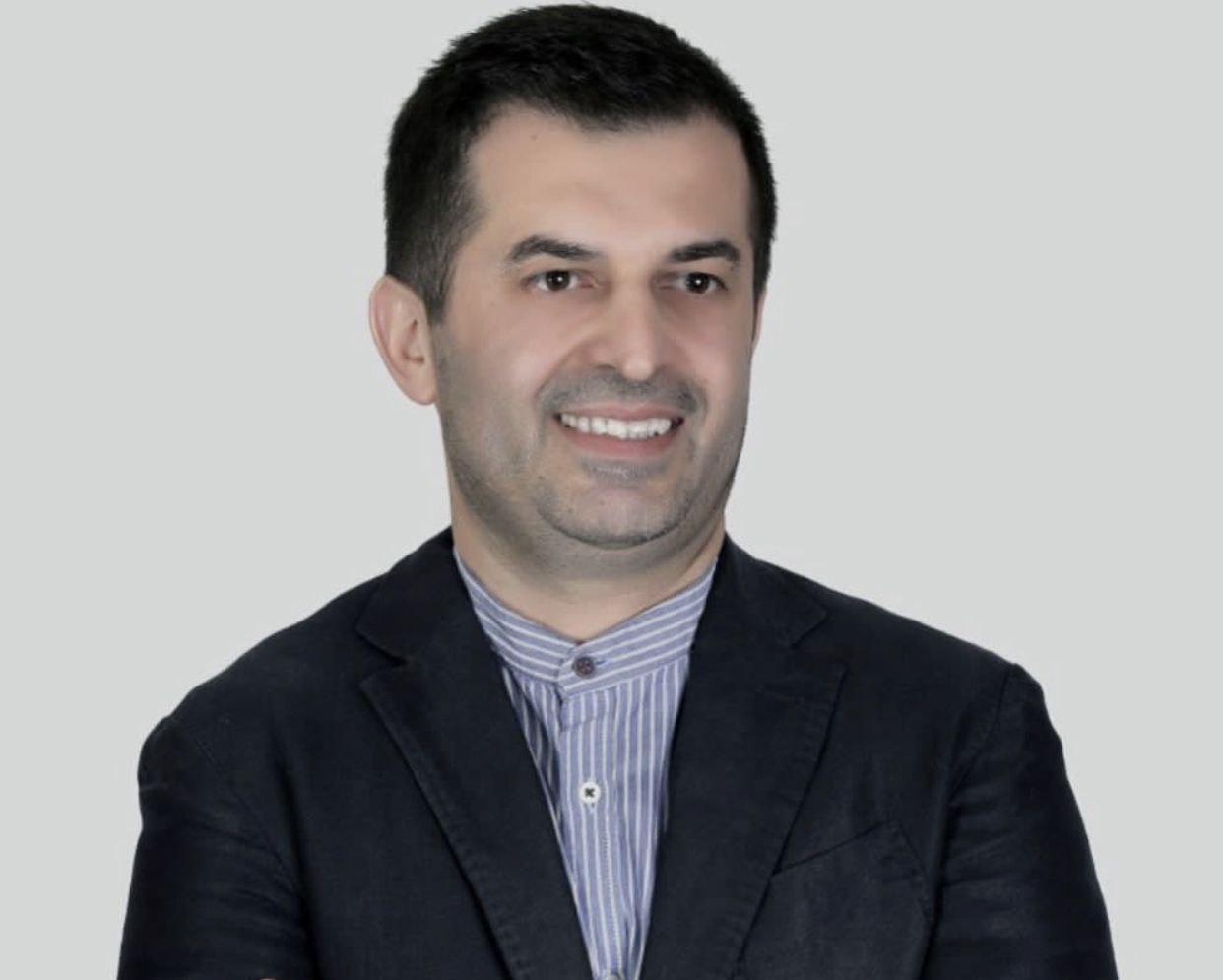 خشایار نادی