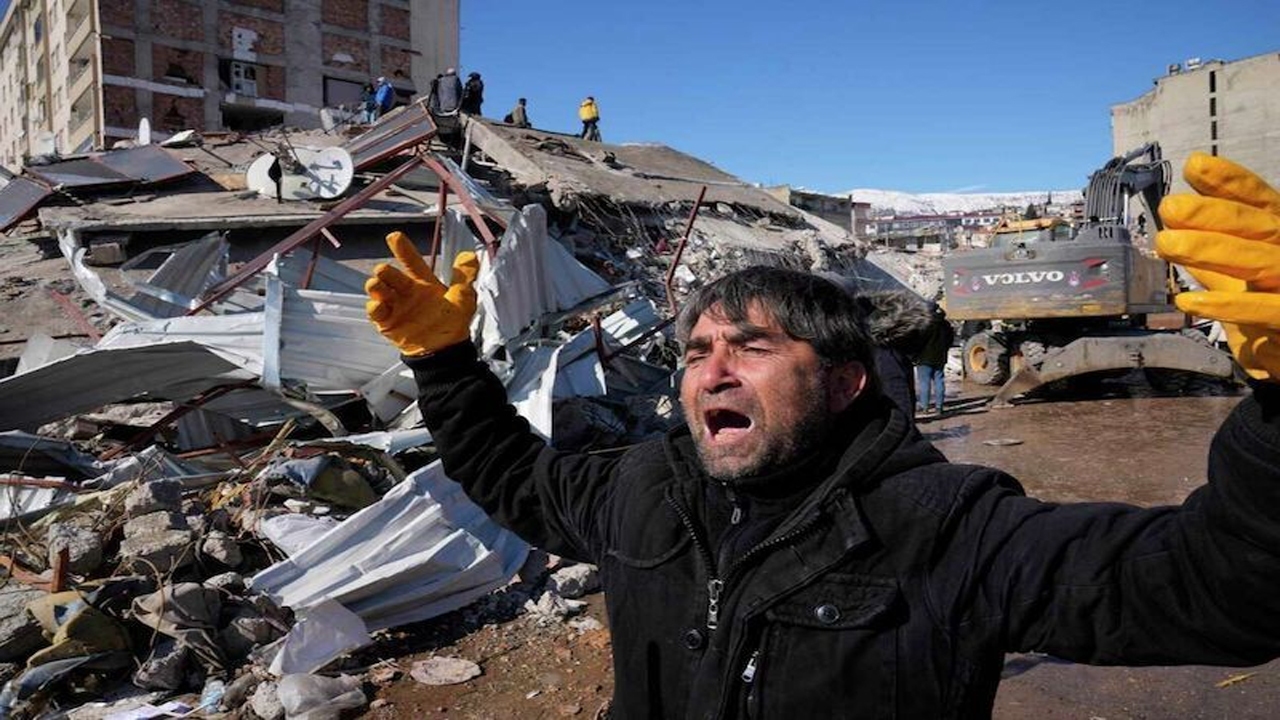 علت زلزله ترکیه