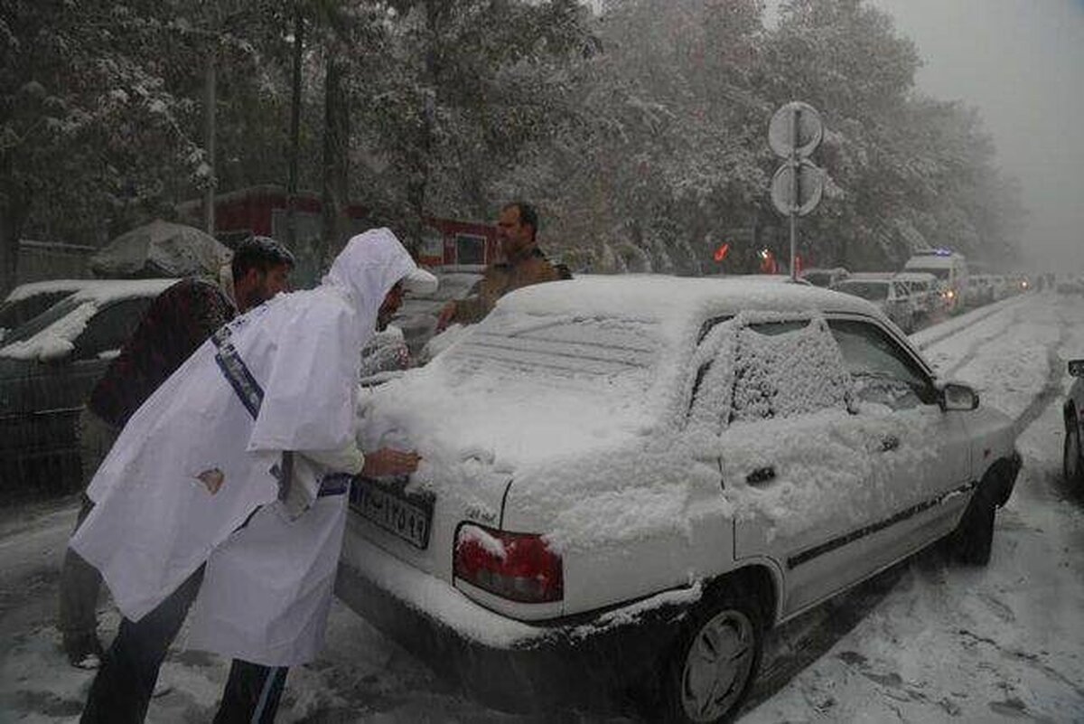 بارش سنگین برف در تهران