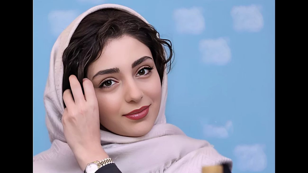 ممنوع الخروجی هستی مهدوی فر