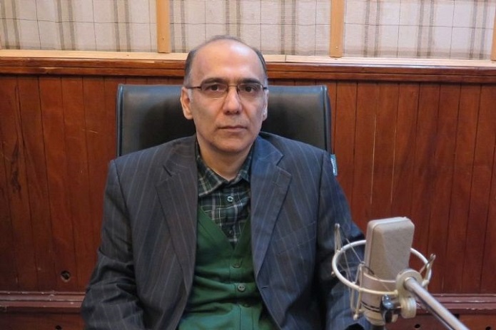 مهدی ذاکریان، استاد حقوق و علوم سیاسی دانشگاه