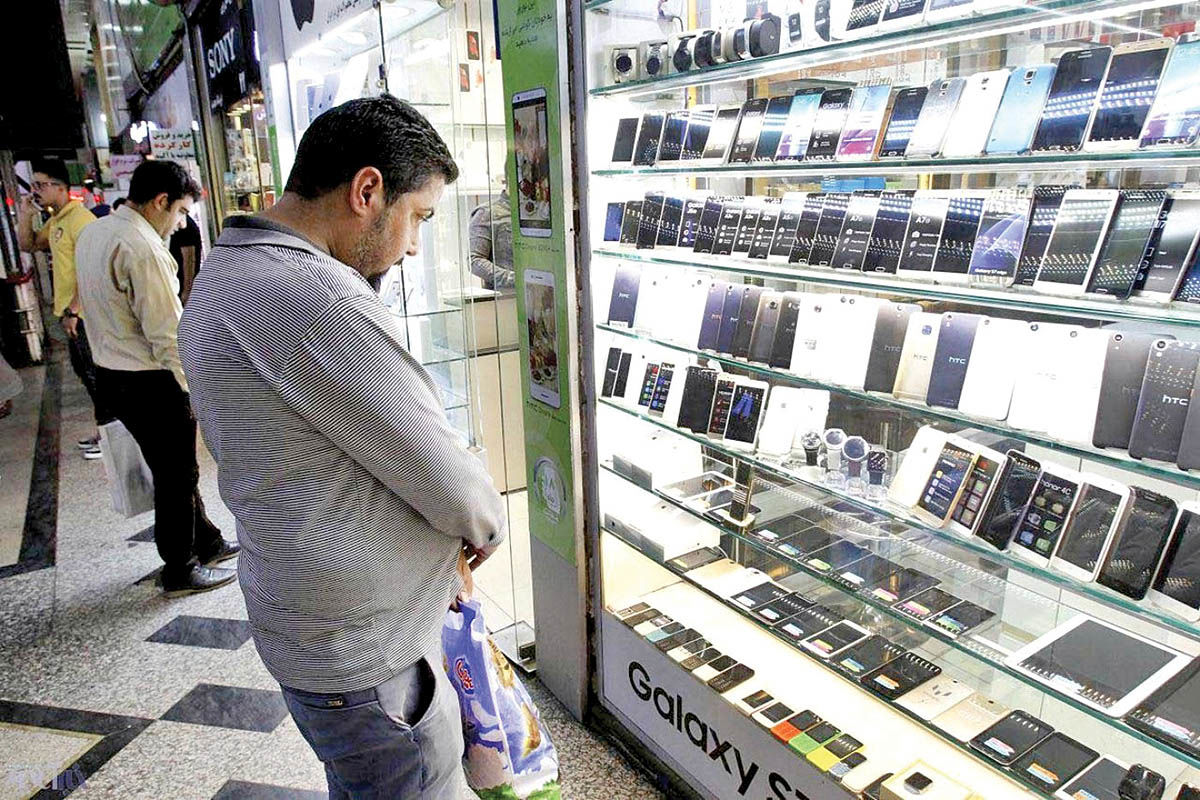 نوسانات ارز، موبایل را ۲۰ تا ۲۵ درصد گران کرد