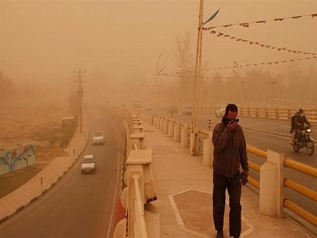 گردو غبار در ایران