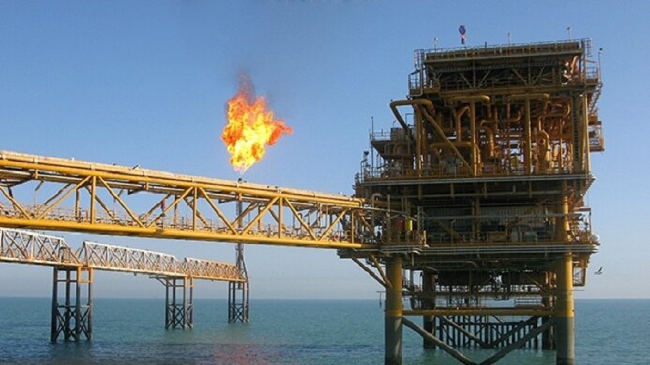 میدان گازی نفتی آرش