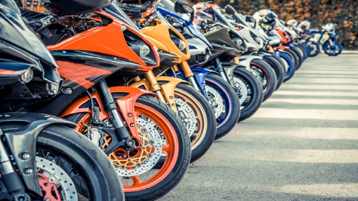 موتورسیکلت بازهم گران می‌شود؟ موتورسیکلت‌های ۴۰۰ میلیونی در بازار ایران