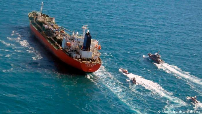 سریال جنگ نفتکش‌ها میان ایران و یونان