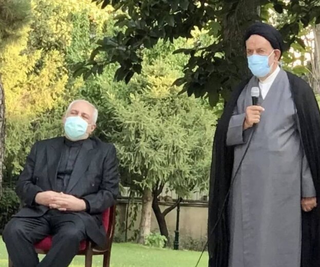 پیام ظریف برای درگذشت محمود دعایی