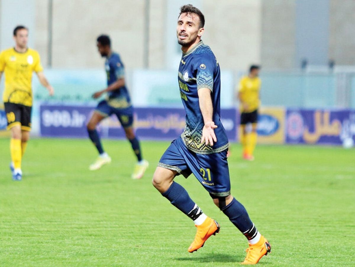 رقم پیشنهادی پرسپولیس به سعید صادقی