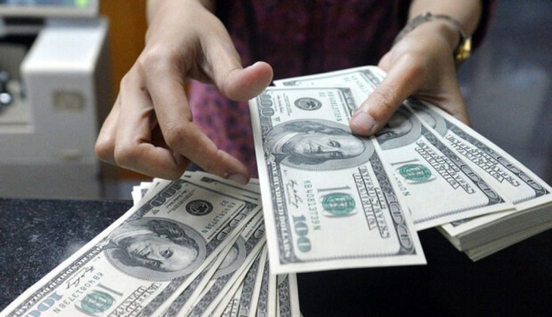 تحریم‌های جدید آمریکا تاثیری در قیمت دلار دارد؟