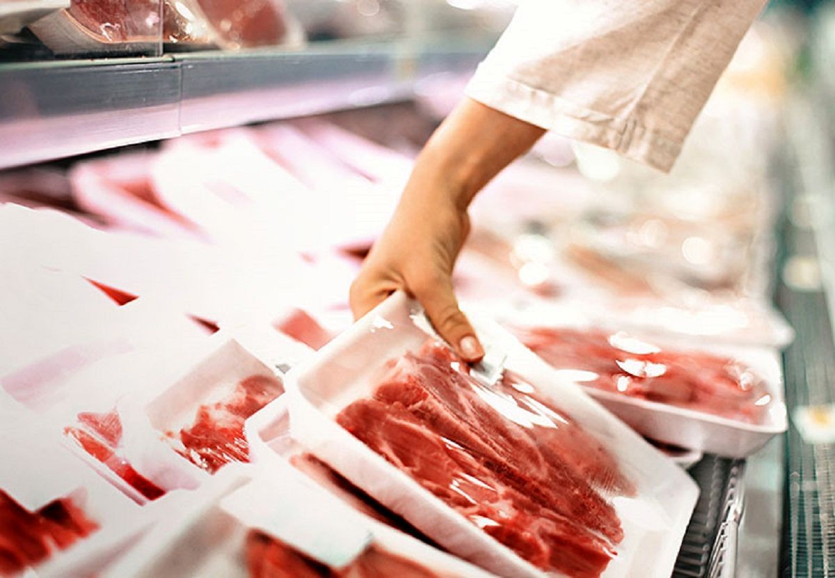کارگران سالی ۳ کیلو گوشت مصرف نمی‌کنند