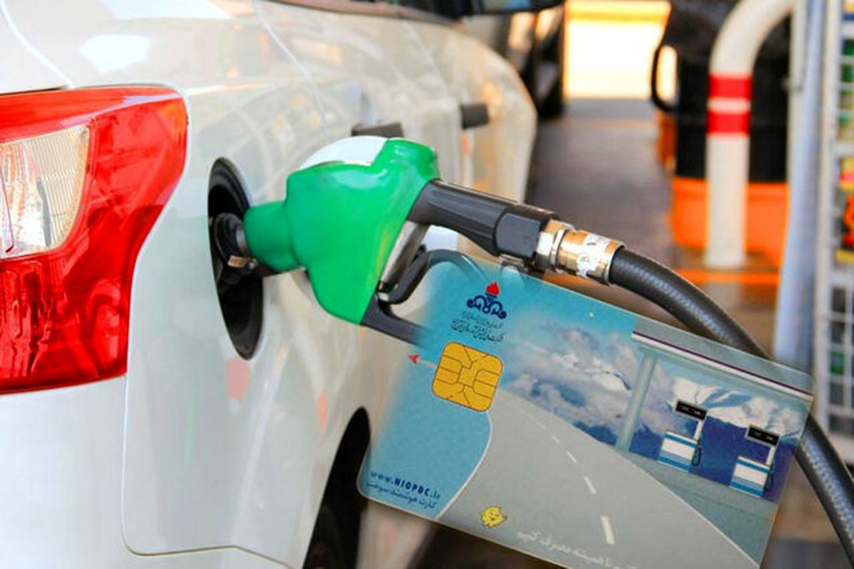 ادامه حاشیه ها درباره افزایش قیمت بنزین