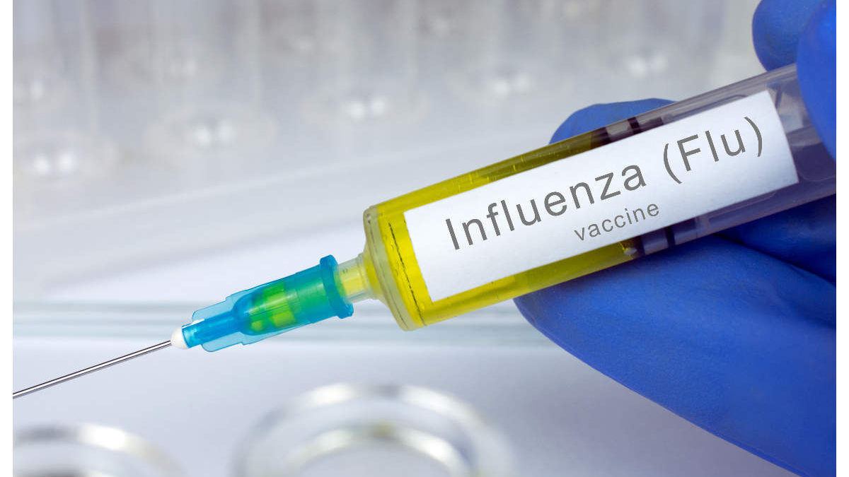 توزیع واکسن آنفلوآنزا در داروخانه‌