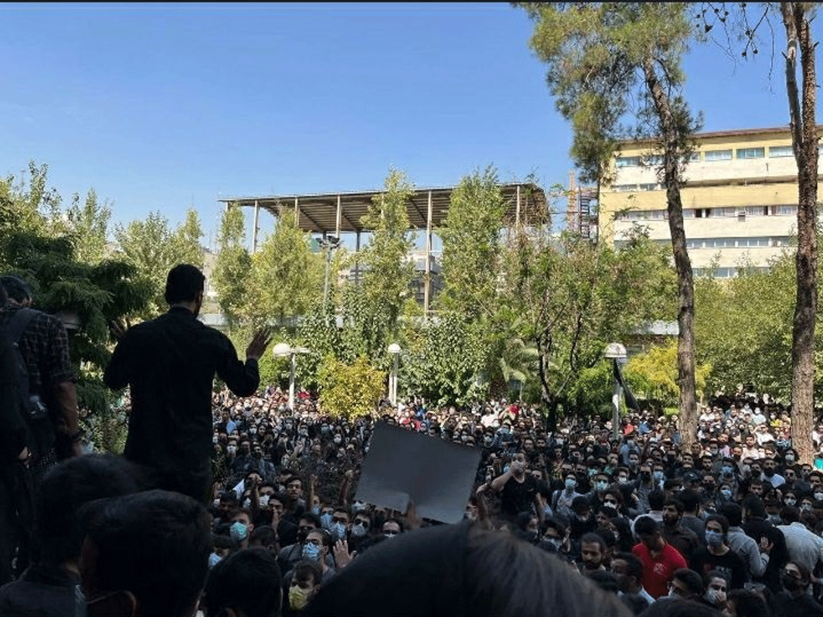 تجمع اعتراضی دانشجویان امیرکبیر برای مهسا