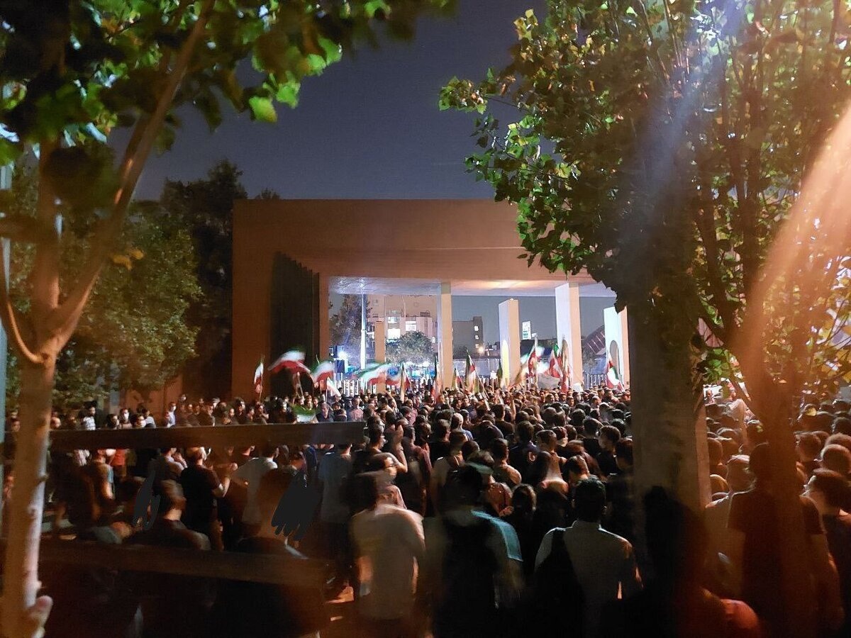اعتراضات دانشجویان شریف