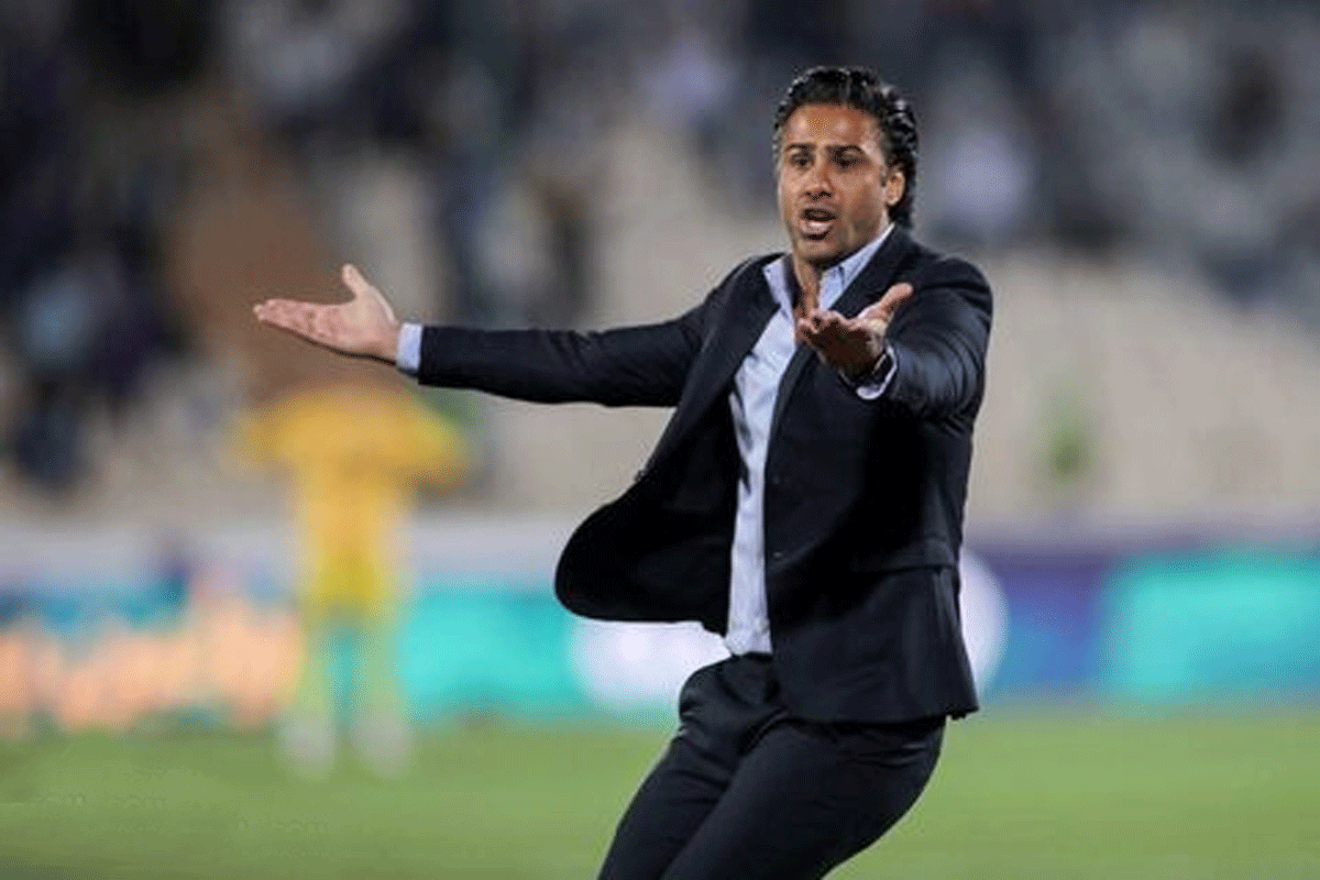 یورش به مجیدی برای یک عکس سلفی؛ خروج فرهاد در بین نیروهای امنیتی