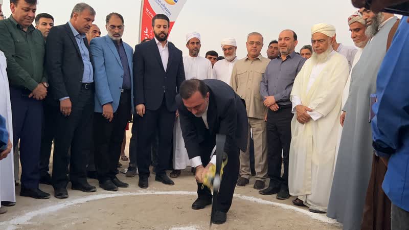 چهارمین مرحله طرح مسکن جوانان جزیره قشم در مسن کلنگ زنی شد