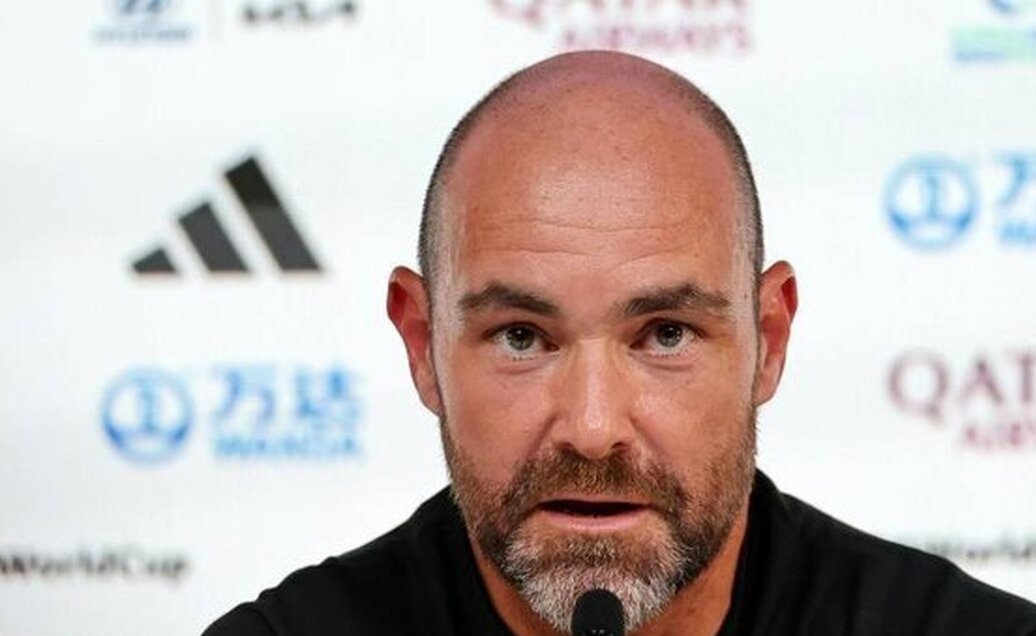 سرمربی تیم ملی فوتبال قطر