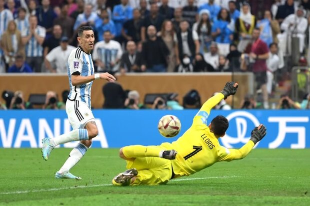 برتری آرژانتین مقابل فرانسه