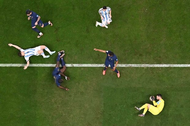 برتری آرژانتین مقابل فرانسه