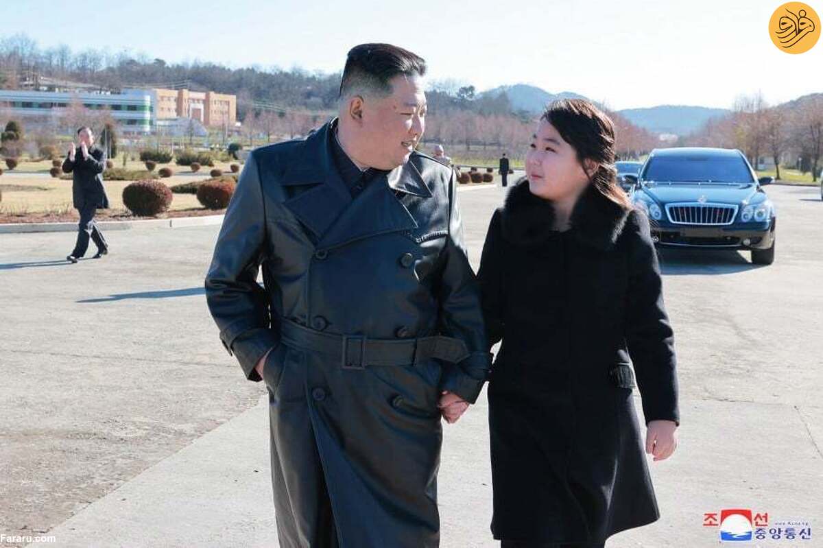 کیم جونگ اون و دخترش در مراسم ترفیع افسران ارتش