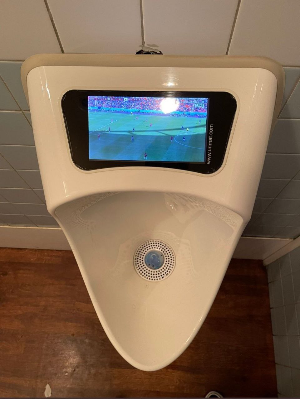 دست‌شوییِ استادیوم‌های قطر