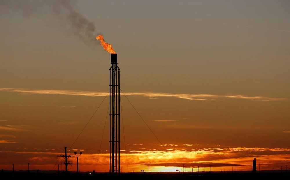 ۱۰ میلیارد دلار گاز ایران تلف شده در مشعل‌ها