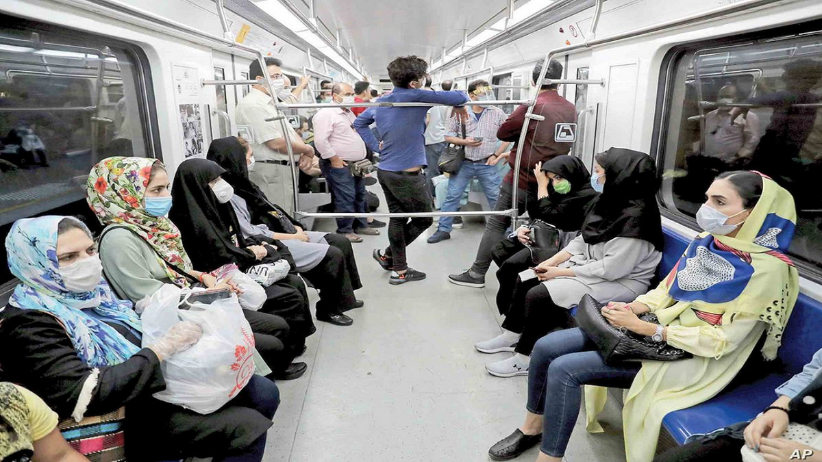 ورود گشت ارشاد به مترو تهران