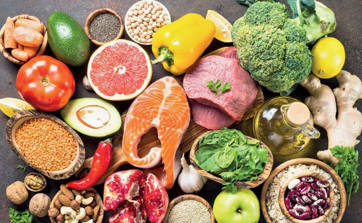 با این ۷ ماده غذایی عضلات خود را قوی کنید مواد غذایی سالم