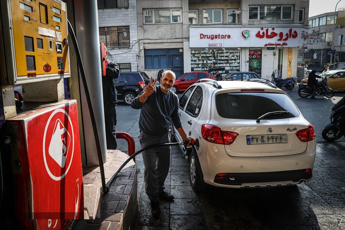 ارمغان هک شدن پمپ بنزین‌ها برای دولت؛ سود روزانه دولت پس از هک شدن سامانه سوخت چقدر است؟