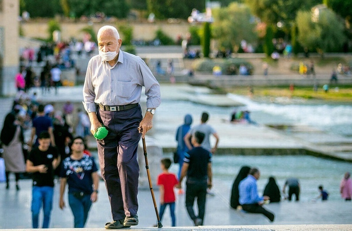 مناظره افزایش سن بازنشستگی