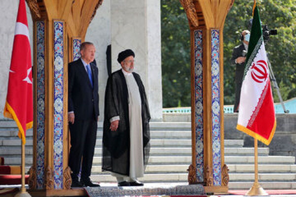 رییس جمهور سفر خود به ترکیه را لغو کرد