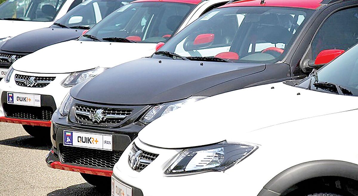 افت فروش خودروسازان در ماه گذشته
