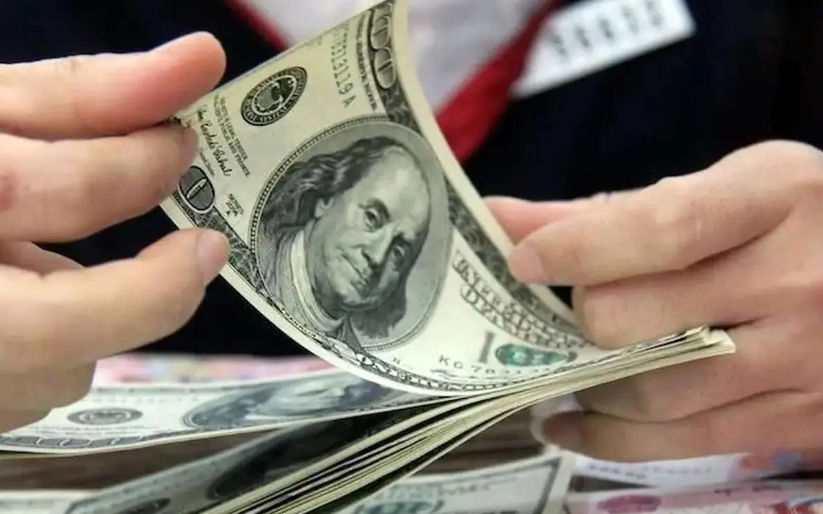 توقف دلار در کانال جدید