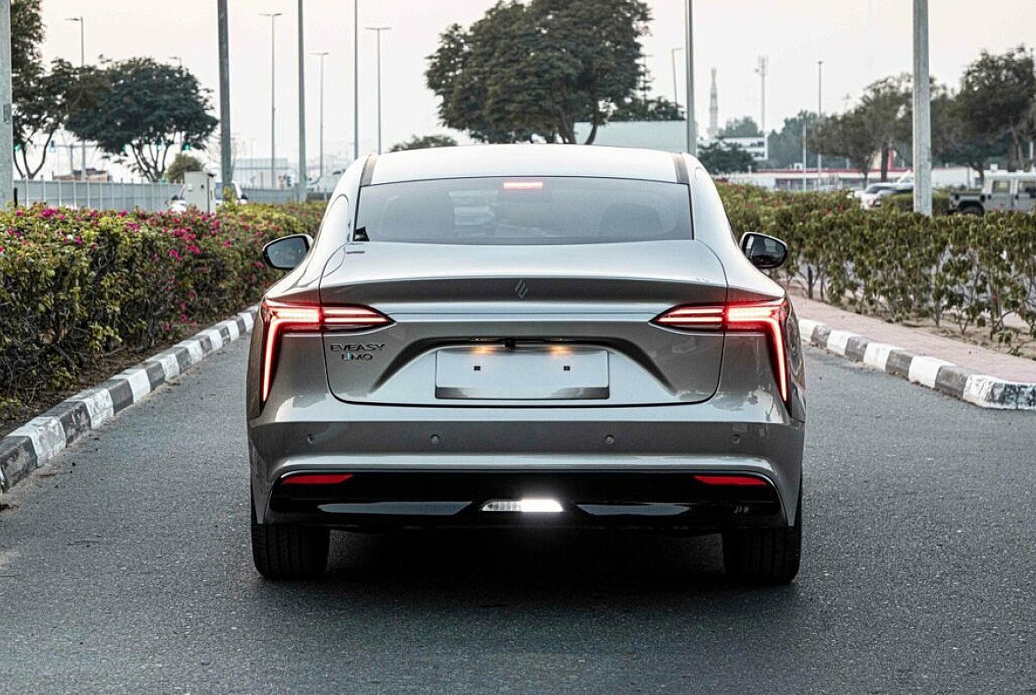 با لونا EV تاکسی برقی ایران خودرو آشنا شوید + عکس با لونا EV تاکسی برقی ایران خودرو آشنا شوید + عکس