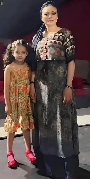 یکتا ناصر و دخترش