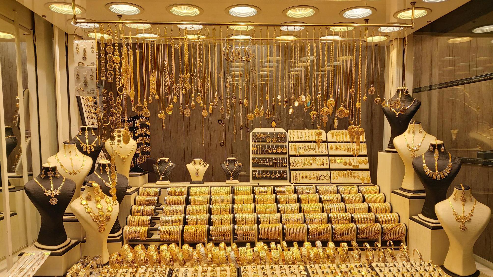 فروشندگان طلا و سکه