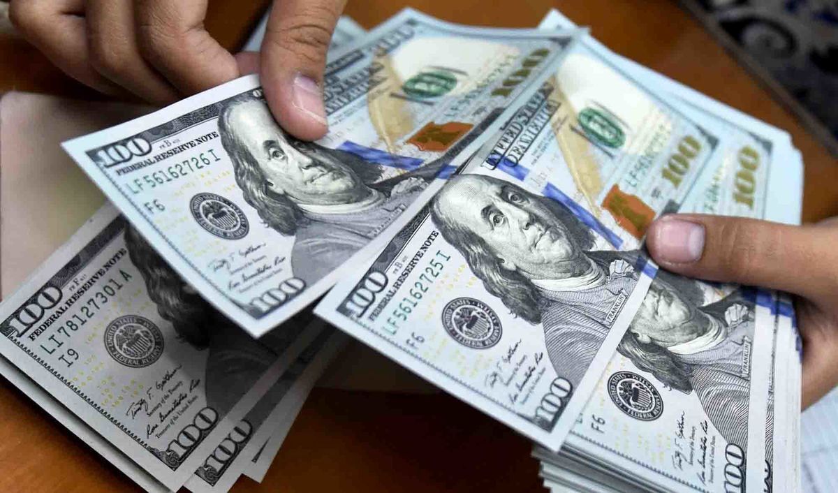 تاثیر ممنوعیت معامله با دلار در عراق روی بازار ارز ایران