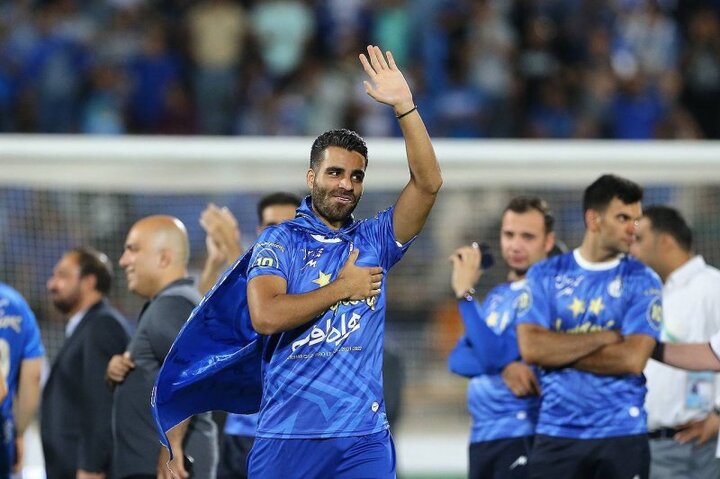 پیشنهادات تیمهای عربی برای یک استقلالی محمدحسین مرادمند